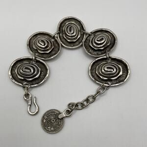 Vintage Seraglio Silver Tone Bracelet 6–7.5” • Egyptian/Middle Eastern Motif